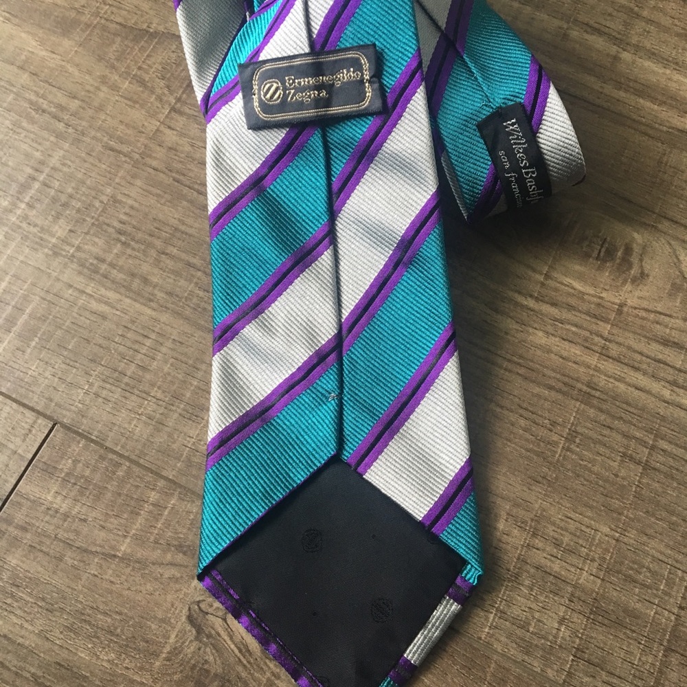 ERMENEGILDO ZEGNA FOR MEN {100%Silk} TIE.